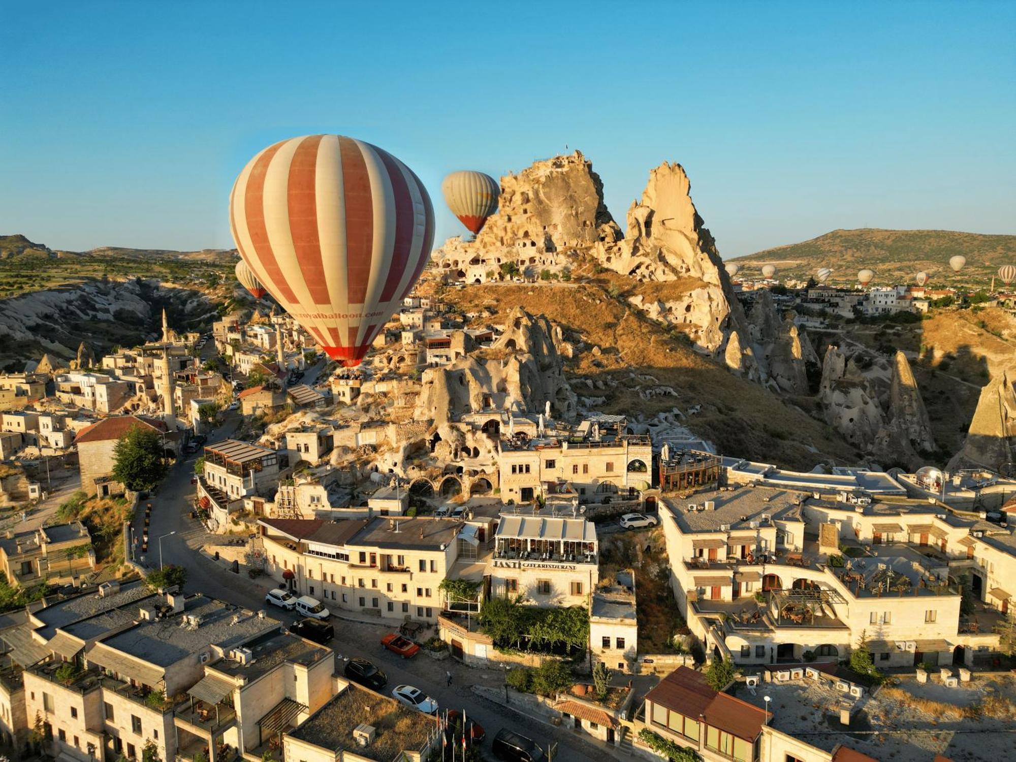 Hotel Ages In Cappadocia Üçhisar Esterno foto
