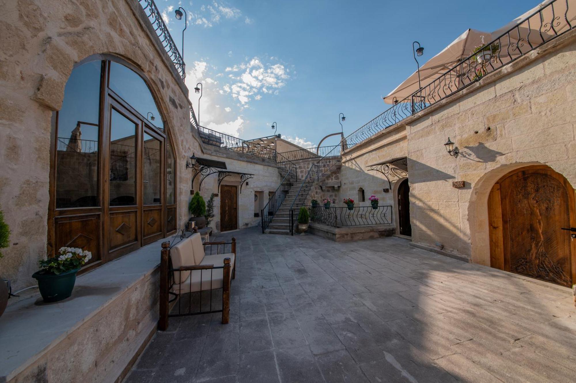 Hotel Ages In Cappadocia Üçhisar Esterno foto