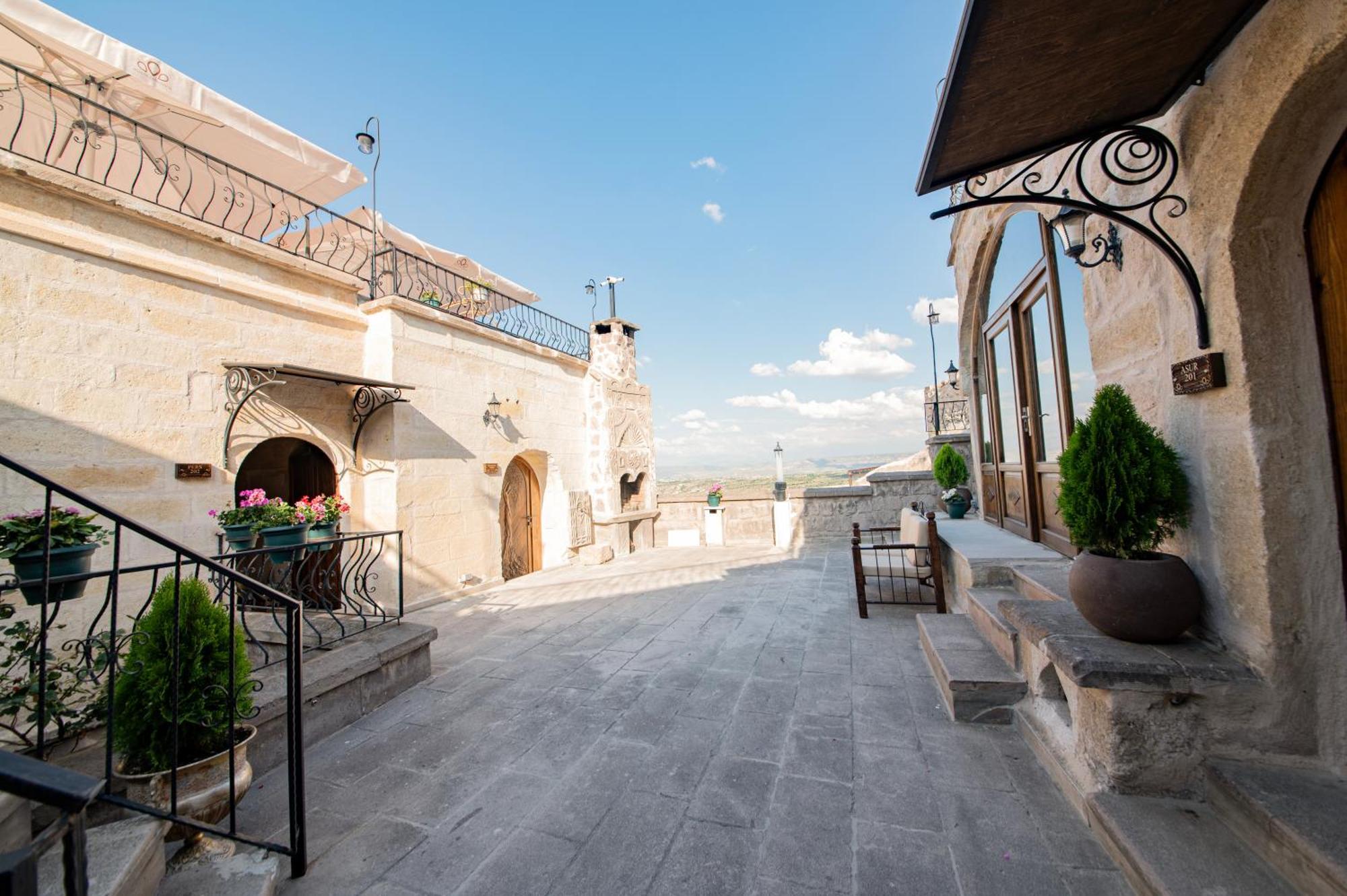 Hotel Ages In Cappadocia Üçhisar Esterno foto